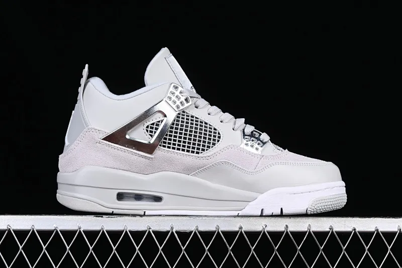 All categories Air Jordan Jordan series basketball shoes Air Jordan 4 cost-effective version Air Jordan 4 Retro "Frozen Moments" AJ4 Joe 4 electroplated silver AQ9129-001